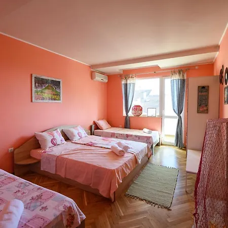 Art Space Apartment *